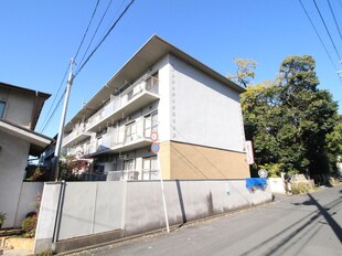 八雲マンション旧館の物件外観写真